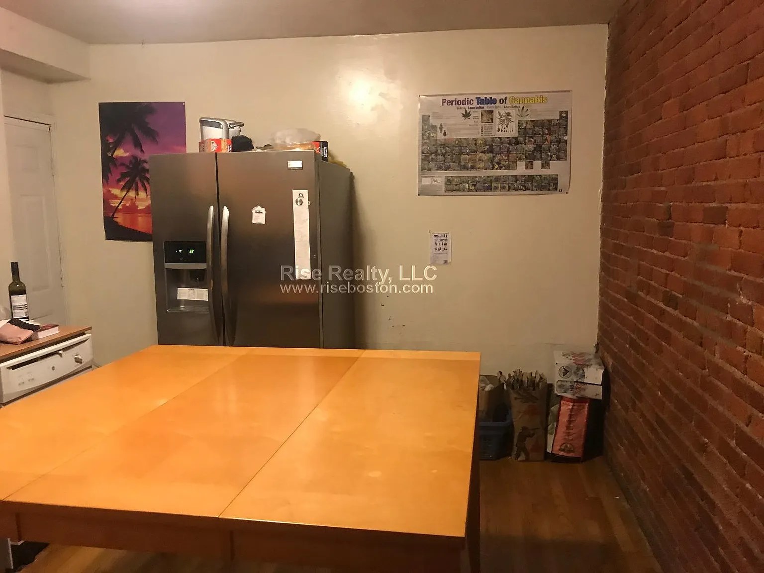 4 bed, 2.5 bath, 3200 sqft, $7,000 — Photo 2