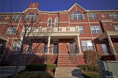 1st image of 3075 Camden Dr #1