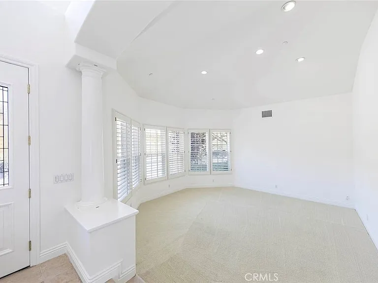 12 San Remo — Photo 11