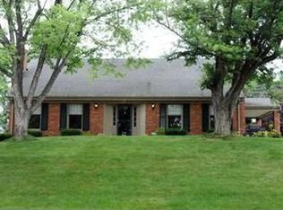 1808 Tragone Dr, Pittsburgh, PA
