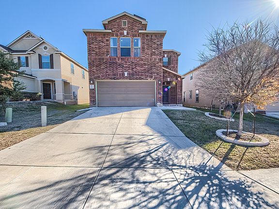 2nd image of 2606 Bluff Crossing