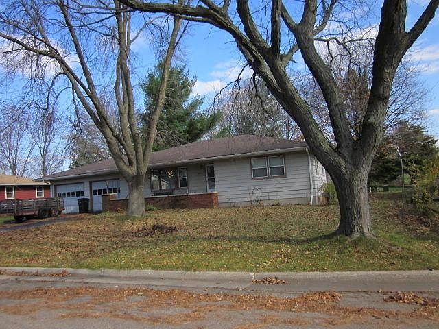 2nd image of 327 Nottingham Rd