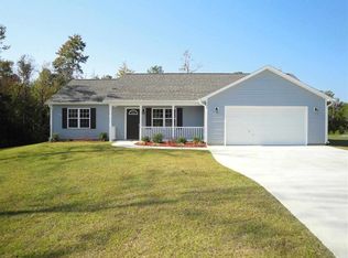 408 Elisa Ln, Hubert, NC 28539