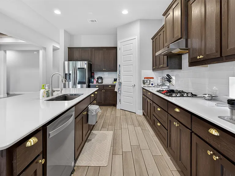 3371 Vasquez Pl — Photo 8