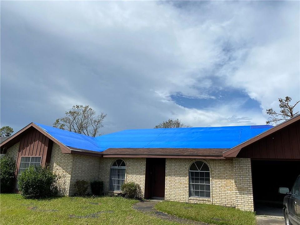 1st image of 1418 N Greenfield Cir