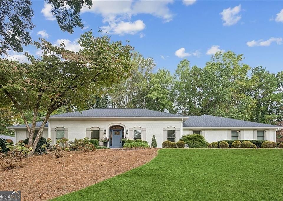 1st image of 5662 Queensborough Dr