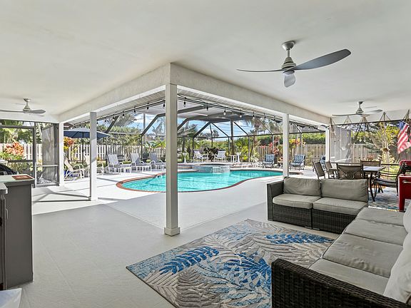 5th image of 2489 NW Everglades Boulevard