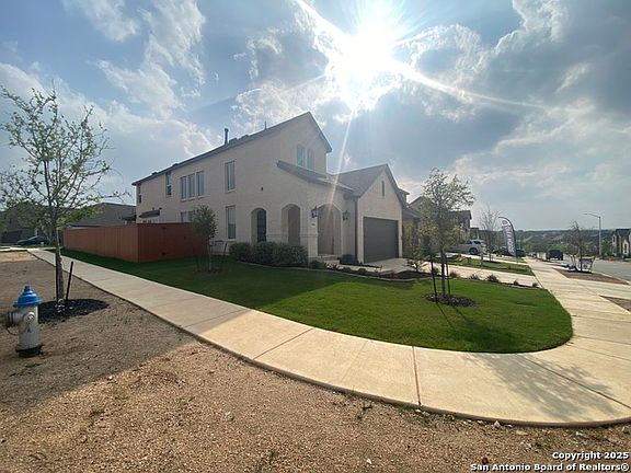 3rd image of 1809 Nettletree Rd