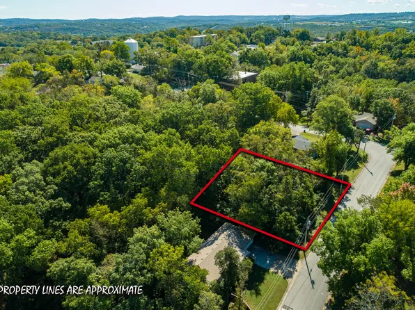 102 Hero Drive, Branson, MO 65616