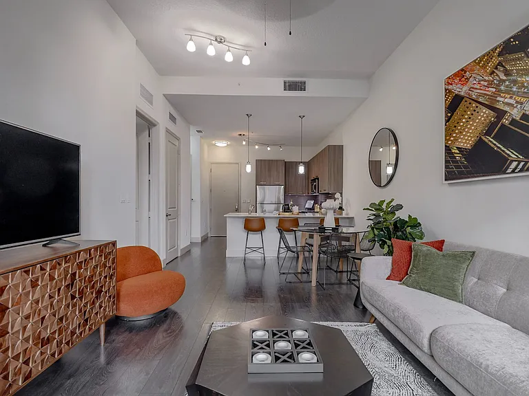Berkshire Coral Gables — Photo 33
