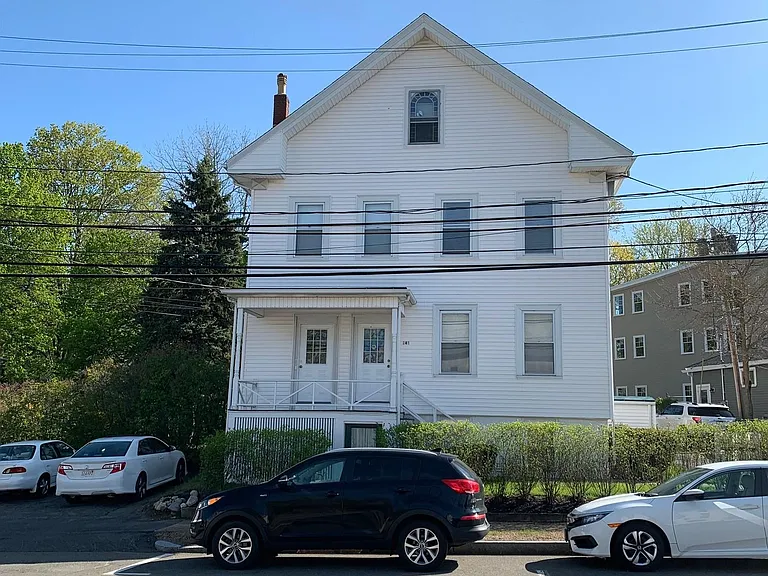 141 Maple St #3 — Photo 15