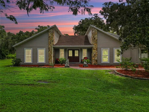 5110 Five Acre Rd, Plant City, FL 33565
