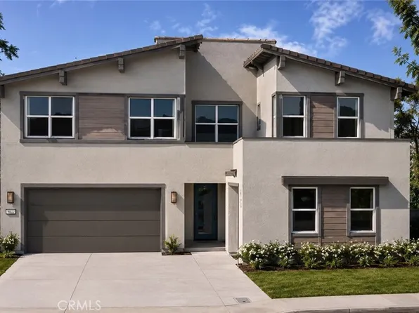 16094 Butterfly Dr, Fontana, CA 92336