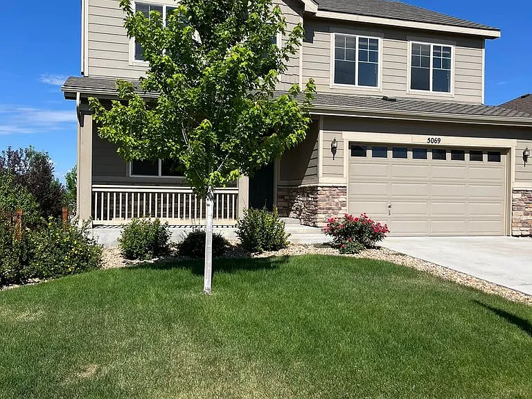 5069 S Ukraine St — Photo 1