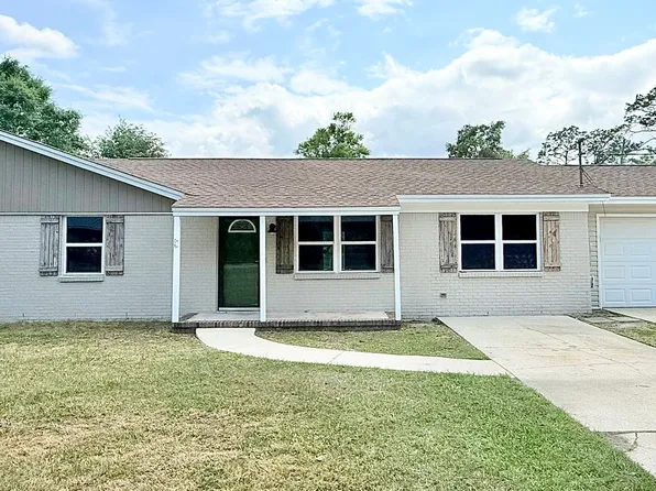 6831 Saufley Pines Rd, Pensacola, FL 32526