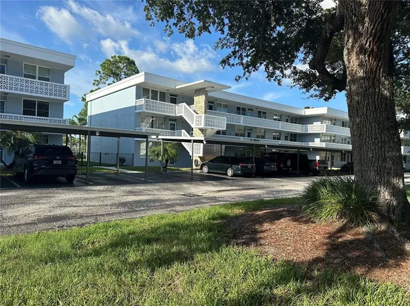 4720 Locust St NE, Saint Petersburg, FL