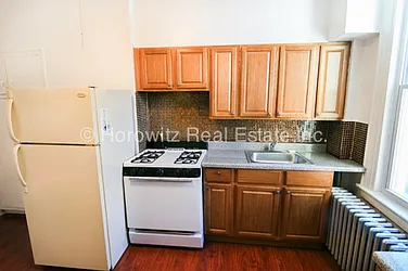 Rented by Horowitz Real Estate