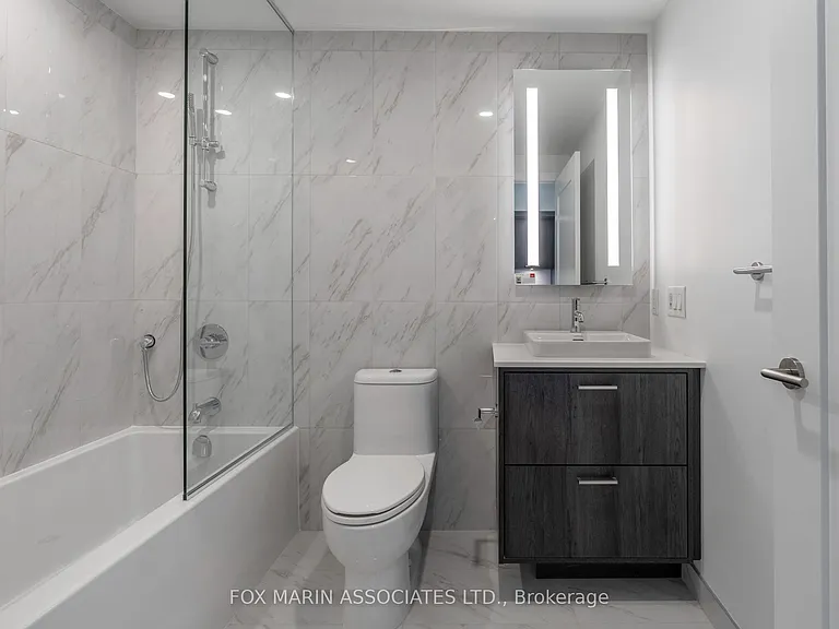 858 Dupont St #806 — Photo 12