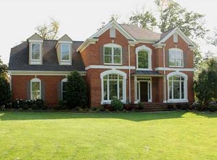 8051 Rosemere Way, Chattanooga, TN 37421