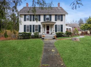 1234 N Country Rd, Stony Brook, NY 11790