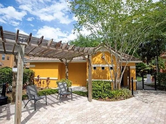 5th image of 19935 Villa Isle Dr #4207