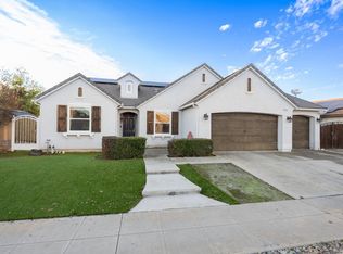 3332 Whiteash Ave, Clovis, CA