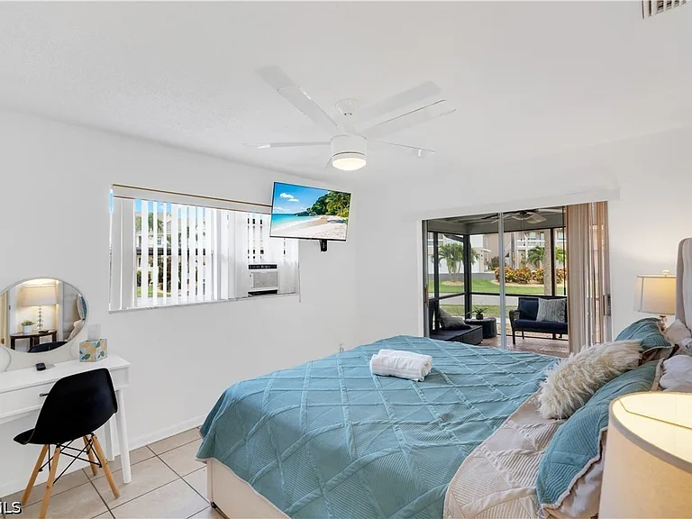 4353 Country Club Blvd #B — Photo 11