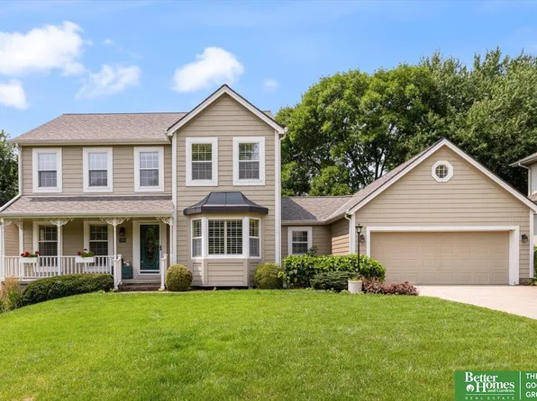 410 S 158th Cir, Omaha, NE 68118