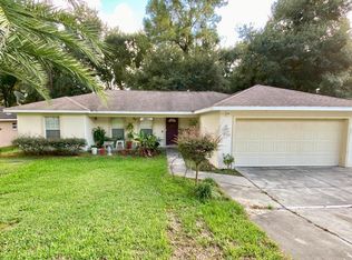 8700 SE 158th St, Summerfield, FL 34491