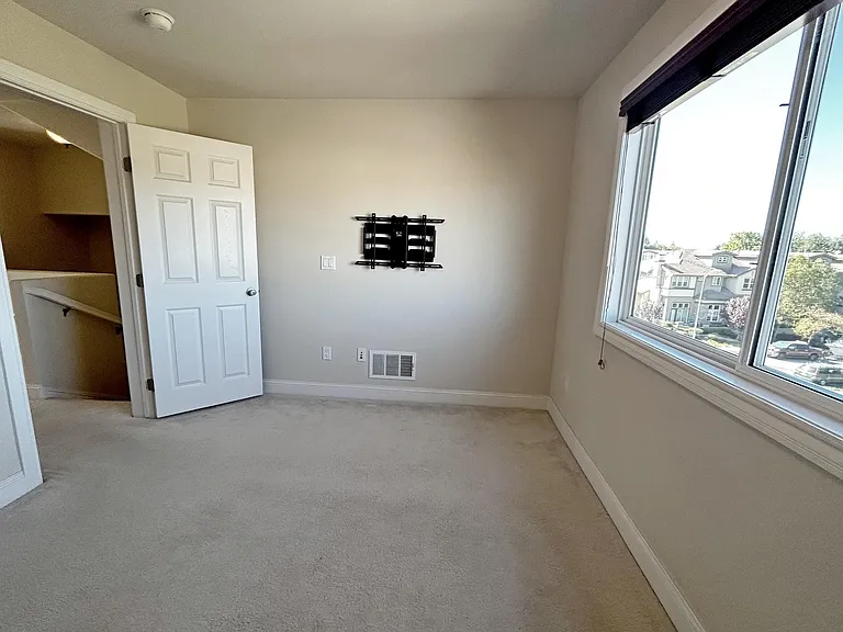 1266 Avenida Benito — Photo 24