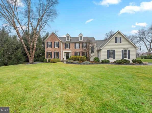 827 Kenmara Dr, West Chester, PA 19380