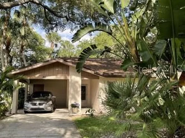 5103 29th St W, Bradenton, FL 34207