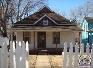 2523 SW Clay St, Topeka, KS 66611