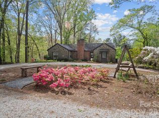 100 Woodmere Dr, Columbus, NC 28722