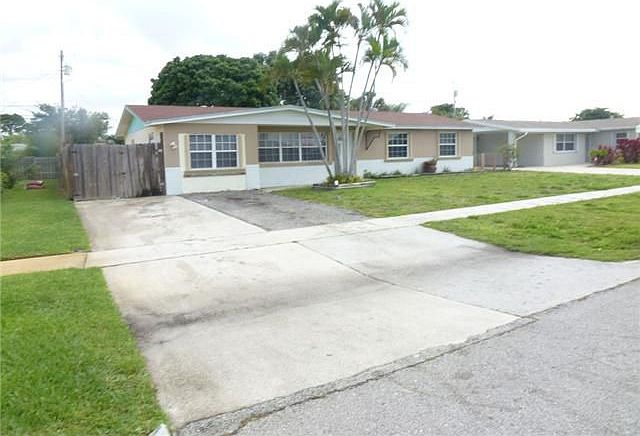 1st image of 3435 Tyringham Dr