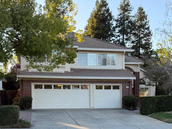 1885 Justino Dr, Morgan Hill, CA 95037
