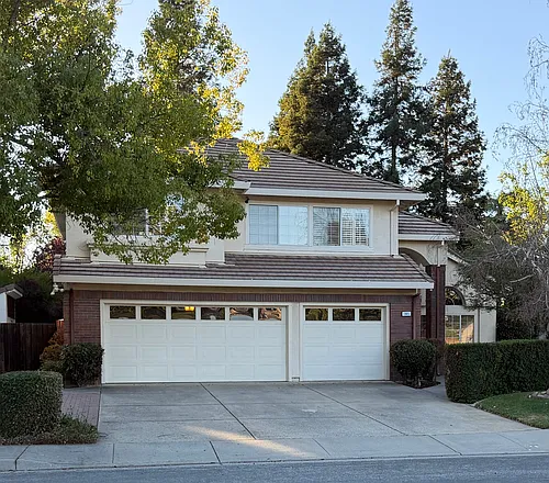 1885 Justino Dr Photo 1