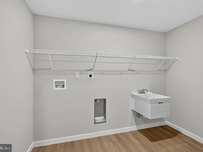 44 Grayson Ln — Photo 22