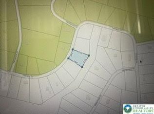 155 Tinkwig Dr, Hawley, PA 18428