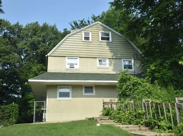 1311 Montgomery Rd APT 3, Mishawaka, IN 46544