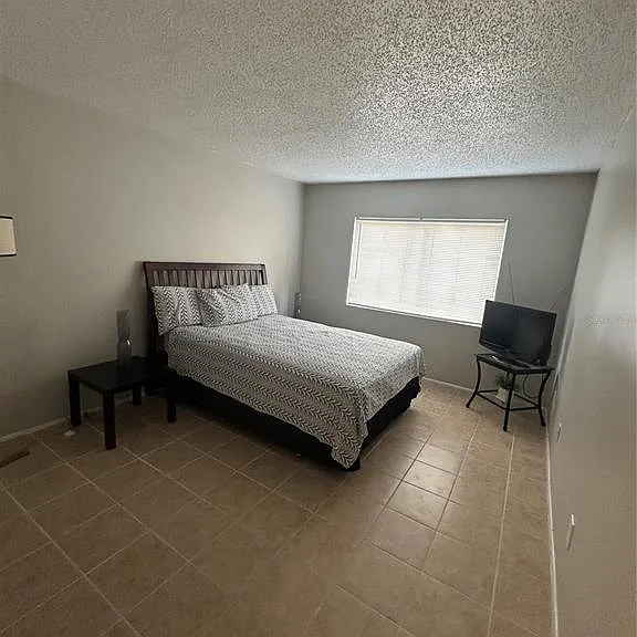636 Kenwick Cir #105 — Photo 15