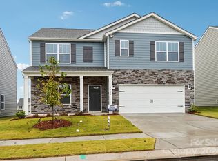8072 Plymouth Dr, Sherrills Ford, NC 28673