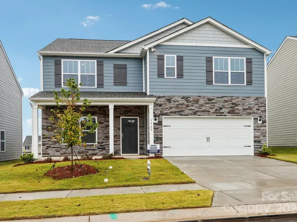 7902 Old Brook Rd, Sherrills Ford, NC 28673