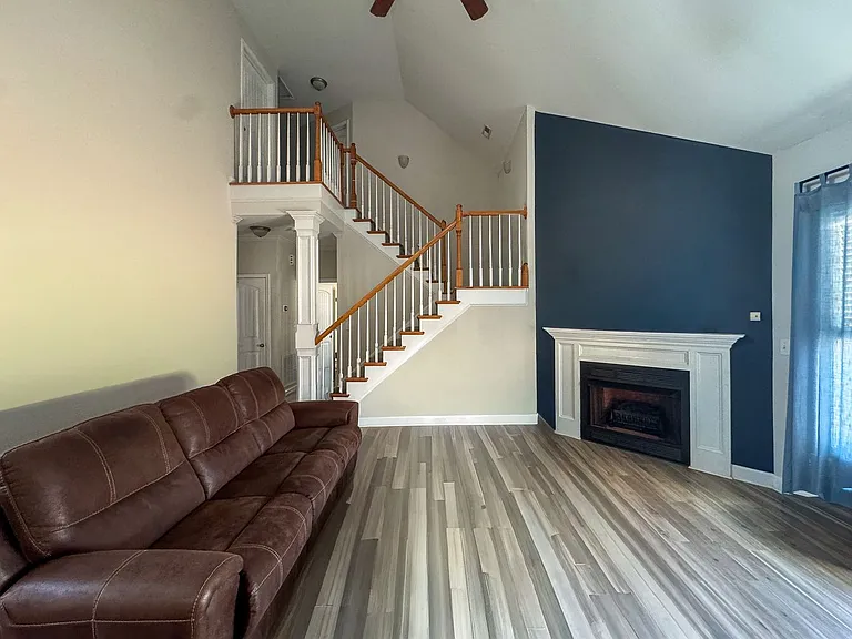 5905 Gentleman Dr — Photo 24