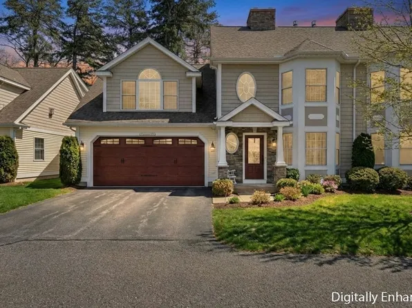 20 Kensington Way #20, Tewksbury, MA 01876