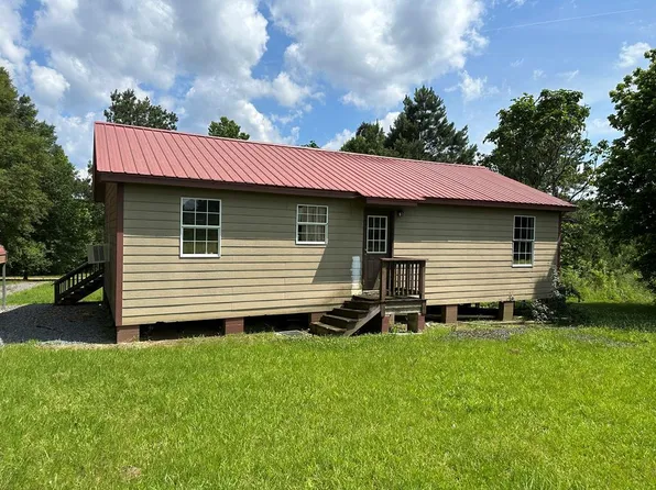 2 Fieldview Dr, Roxie, MS 39661