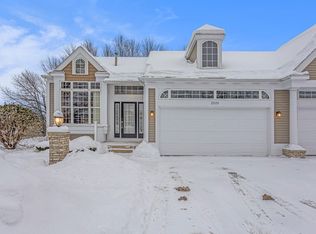 2520 Forest Bluff Dr SE #5, Grand Rapids, MI 49546
