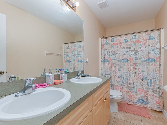 3rd image of 408 Bar Ct