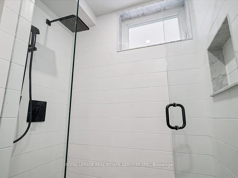 155 Hope St #LOWER — Photo 17