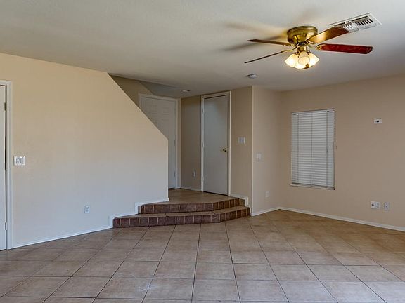 04_11223_W_Roma_Ave__04_mls